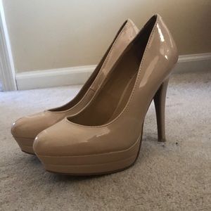 Lauren Conrad Tan Heels